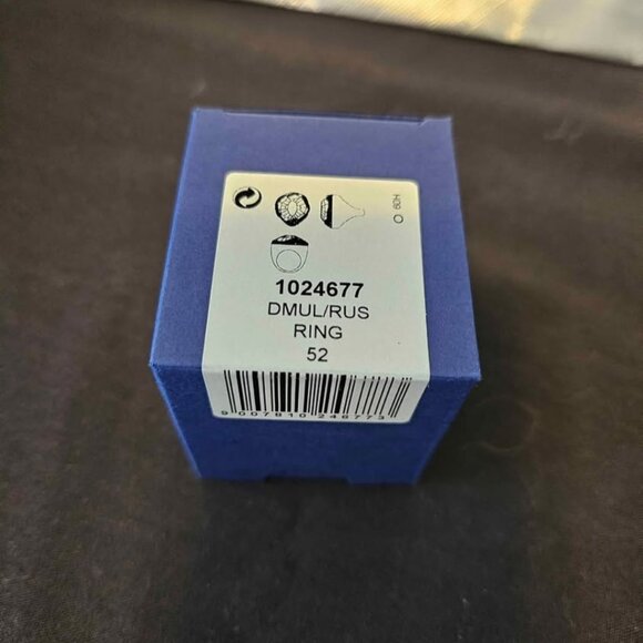 Swarovski Hyacinth Ring Size 52 - Picture 3 of 3